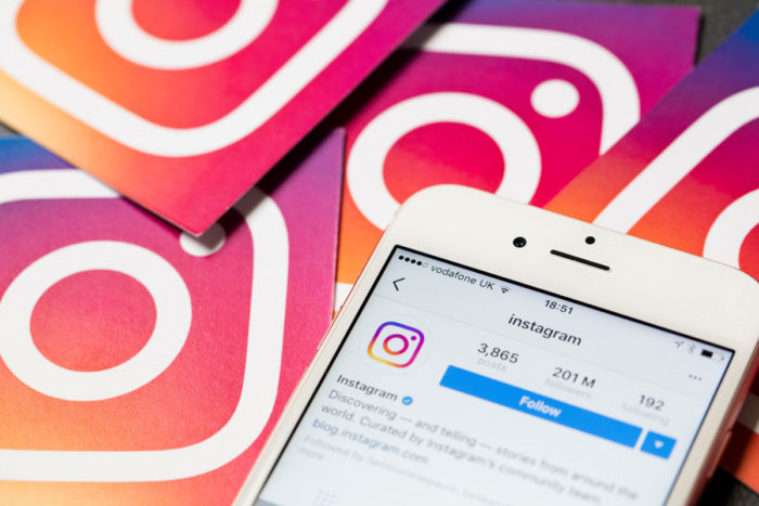 comment-parametrer-les-commentaires-en-story-sur-instagram